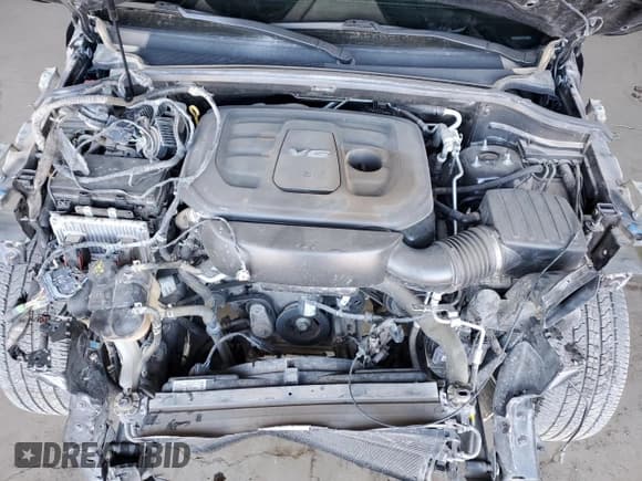 ✅ 2018 Dodge Durango SXT • VIN: 1C4RDHAG1JC329229 • Lot: 42259735. Wystawiony na Copart z przebiegiem 88 949 mil. Bezpłatny archiwum sprzedaży aukcyjnych z USA i szczegółowy raport historii pojazdu na DreamBid. Zdjęcie 12.