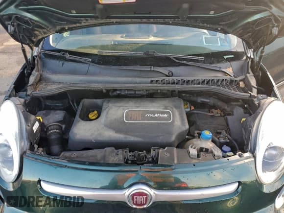 ✅ 2014 FIAT 500L Trekking • VIN: ZFBCFADH5EZ017741 • Лот: 93855595. Опубликован ранее на Copart с пробегом 89 013 миль. Бесплатный доступ к архиву аукционных продаж из США и подробный отчёт об истории автомобиля на DreamBid. Изображение 12.