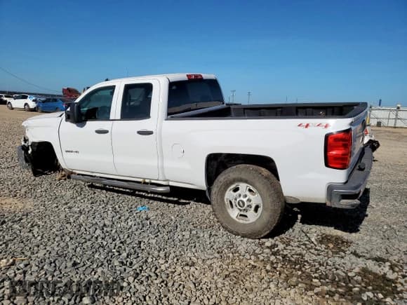 ✅ 2015 Chevrolet Silverado 2500HD LT • VIN: 1GC2KVEG5FZ122461 • Lot: 66639795. Wystawiony na Copart z przebiegiem 222 057 mil. Bezpłatny archiwum sprzedaży aukcyjnych z USA i szczegółowy raport historii pojazdu na DreamBid. Zdjęcie 2.