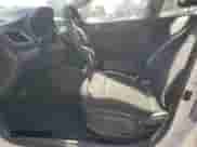 2019 Hyundai Accent SE z VIN 3KPC24A37KE077059, wystawiony jako Copart lot #59223094 z przebiegiem 78 186 mil mil oraz Szkoda całkowita • Salvage title. Historia ofert i sprzedaży dostępna na DreamBid. Obrazek 7.