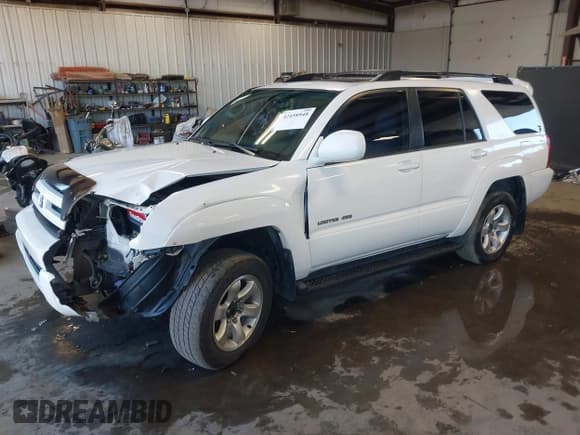 ✅ 2005 Toyota 4Runner Limited • VIN: JTEBT17R250050217 • Lot: 42458948. Listed on IAAI with 282,011 mi. Free auction sales archive from the USA and detailed vehicle history report at DreamBid. Image 2.