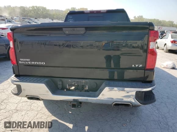 ✅ 2019 Chevrolet Silverado 1500 LTZ • VIN: 3GCUYGEL1KG126095 • Lot: 74836424. Wystawiony na Copart z przebiegiem 81 991 mil. Bezpłatny archiwum sprzedaży aukcyjnych z USA i szczegółowy raport historii pojazdu na DreamBid. Zdjęcie 6.