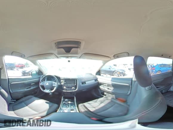 ✅ 2017 Mitsubishi Outlander SE • VIN: JA4AZ3A32HZ020904 • Лот: 66141965. Опубликован ранее на Copart с пробегом 216 821 миль. Бесплатный доступ к архиву аукционных продаж из США и подробный отчёт об истории автомобиля на DreamBid. Изображение 15.