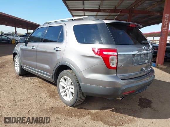 ✅ 2012 Ford Explorer XLT • VIN: 1FMHK7D98CGA95123 • Лот: 43805322. Опубликован ранее на IAAI с пробегом 124 139 миль. Бесплатный доступ к архиву аукционных продаж из США и подробный отчёт об истории автомобиля на DreamBid. Изображение 3.