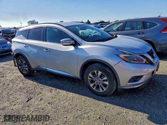 ✅ 2018 Nissan Murano SV • VIN: 5N1AZ2MH3JN126584 • Lot: 93057195. Wystawiony na Copart z przebiegiem 87 338 mil. Bezpłatny archiwum sprzedaży aukcyjnych z USA i szczegółowy raport historii pojazdu na DreamBid. Zdjęcie 4.