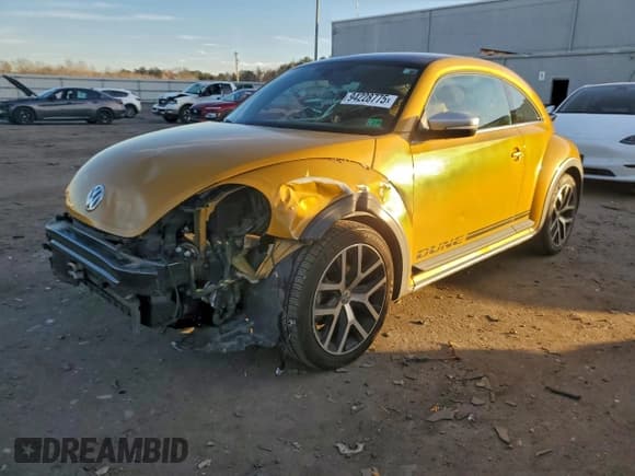 ✅ 2017 Volkswagen Beetle 1.8T Dune • VIN: 3VWS17AT1HM618165 • Lot: 94228775. Listed on Copart with 109,370 mi. Free auction sales archive from the USA and detailed vehicle history report at DreamBid. Image 1.