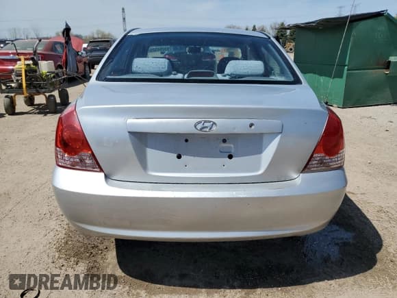 ✅ 2006 Hyundai Elantra GLS • VIN: KMHDN46D46U231999 • Lot: 53294325. Listed on Copart with 100,625 mi. Free auction sales archive from the USA and detailed vehicle history report at DreamBid. Image 6.