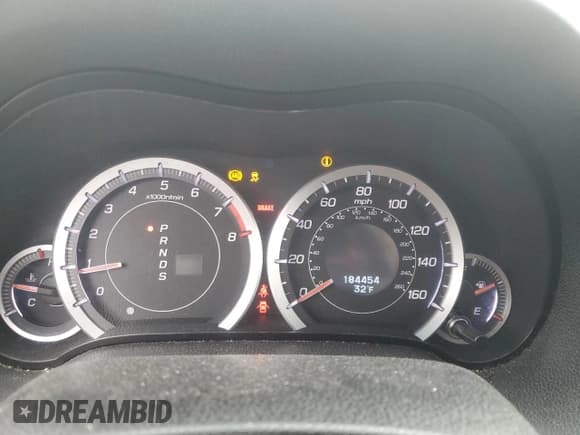 ✅ 2011 Acura TSX Technology • VIN: JH4CW2H64BC000244 • Lot: 44465985. Listed on Copart with 184,454 mi. Free auction sales archive from the USA and detailed vehicle history report at DreamBid. Image 9.