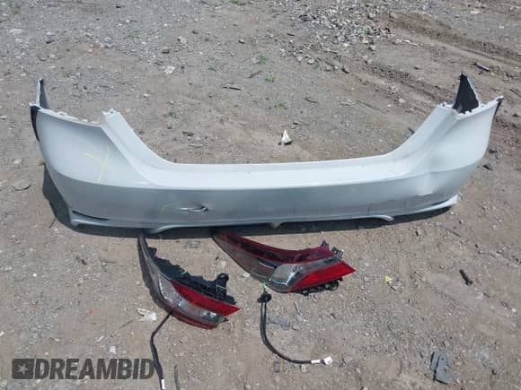 2023 Toyota Camry SE with VIN 4T1T11BK5PU089206, listed as a IAAI auction lot 42751729 with 14,798 mi miles and . Bid and sale history available at DreamBid. Image 12.