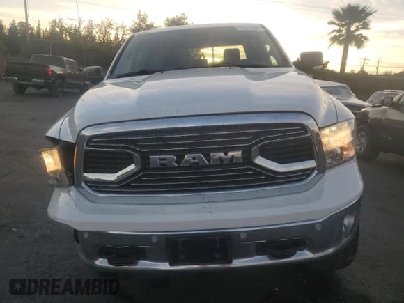 ✅ 2015 Ram 1500 Big Horn • VIN: 1C6RR7LM8FS696597 • Lot: 91471045. Wystawiony na Copart z przebiegiem 72 219 mil. Bezpłatny archiwum sprzedaży aukcyjnych z USA i szczegółowy raport historii pojazdu na DreamBid. Zdjęcie 5.