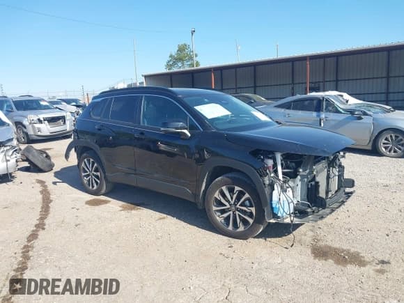 ✅ 2024 Toyota Corolla Cross XLE • VIN: 7MUDAAAG0RV080383 • Lot: 42032391. Wystawiony na IAAI z przebiegiem 16 593 mil. Bezpłatny archiwum sprzedaży aukcyjnych z USA i szczegółowy raport historii pojazdu na DreamBid. Zdjęcie 1.