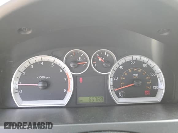 ✅ 2010 Chevrolet Aveo 1LT • VIN: KL1TD5DE7AB127992 • Lot: 62000895. Wystawiony na Copart z przebiegiem 66 769 mil. Bezpłatny archiwum sprzedaży aukcyjnych z USA i szczegółowy raport historii pojazdu na DreamBid. Zdjęcie 9.