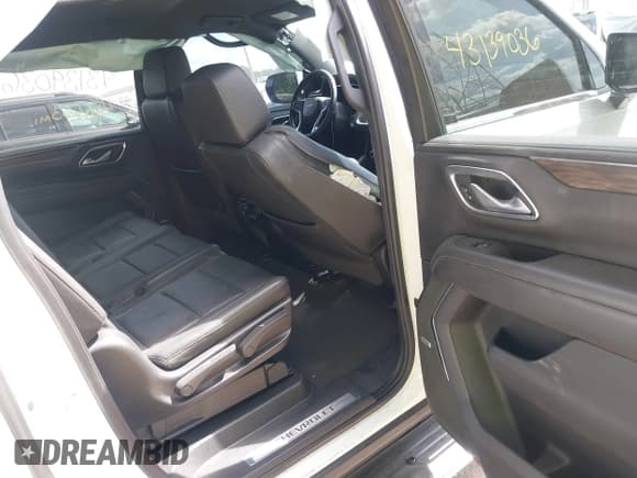 ✅ 2022 Chevrolet Suburban LT • VIN: 1GNSKCKD3NR165507 • Lot: 43139036. Listed on IAAI with 107,653 mi. Free auction sales archive from the USA and detailed vehicle history report at DreamBid. Image 8.