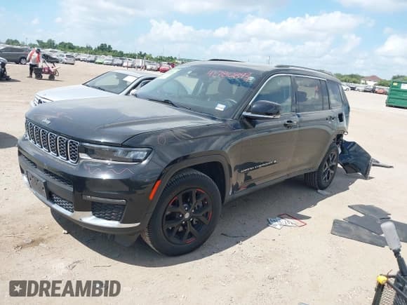 ✅ 2021 Jeep Grand Cherokee Limited • VIN: 1C4RJKBG9M8188373 • Lot: 42786893. Wystawiony na IAAI z przebiegiem 97 471 mil. Bezpłatny archiwum sprzedaży aukcyjnych z USA i szczegółowy raport historii pojazdu na DreamBid. Zdjęcie 18.