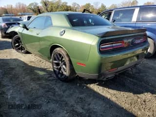 ✅ 2022 Dodge Challenger R/T • VIN: 2C3CDZBT0NH135774 • Lot: 66139672. Wystawiony na Copart z przebiegiem 9 186 mil. Bezpłatny archiwum sprzedaży aukcyjnych z USA i szczegółowy raport historii pojazdu na DreamBid. Zdjęcie 3.