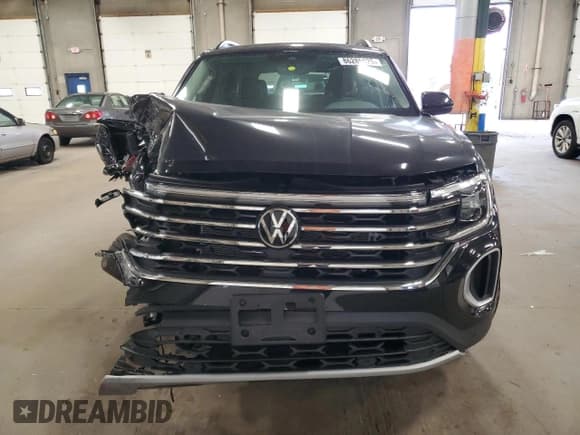 ✅ 2025 Volkswagen Atlas SE • VIN: 1V2KR2CA9SC510121 • Lot: 86285825. Listed on Copart with 891 mi. Free auction sales archive from the USA and detailed vehicle history report at DreamBid. Image 5.