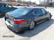 ✅ 2010 Lexus LS 460 L • VIN: JTHDL5EF7A5001815 • Lot: 41762225. Wystawiony na IAAI z przebiegiem 158 007 mil. Bezpłatny archiwum sprzedaży aukcyjnych z USA i szczegółowy raport historii pojazdu na DreamBid. Zdjęcie 4.
