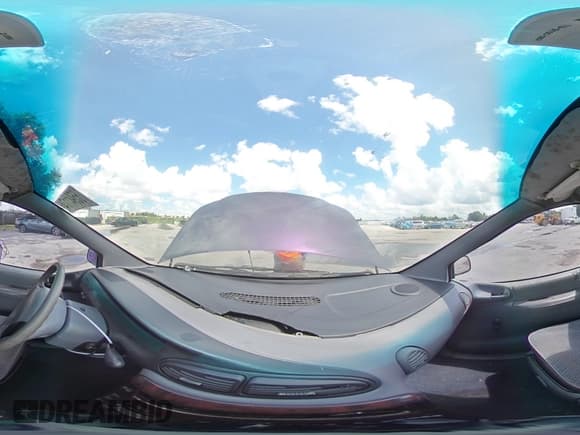 ✅ 1999 Plymouth Voyager • VIN: 2P4FP25B1XR160654 • Lot: 65941174. Wystawiony na Copart z przebiegiem Nie podano. Bezpłatny archiwum sprzedaży aukcyjnych z USA i szczegółowy raport historii pojazdu na DreamBid. Zdjęcie 13.