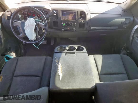 ✅ 2013 GMC Sierra 1500 SLE • VIN: 1GTR1VE05DZ352678 • Лот: 91937055. Опубликован ранее на Copart с пробегом 138 338 миль. Бесплатный доступ к архиву аукционных продаж из США и подробный отчёт об истории автомобиля на DreamBid. Изображение 8.