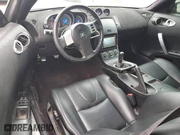 ✅ 2004 Nissan 350Z Touring • VIN: JN1AZ34E94T063039 • Lot: 70715755. Listed on Copart with 165,558 mi. Free auction sales archive from the USA and detailed vehicle history report at DreamBid. Image 8.