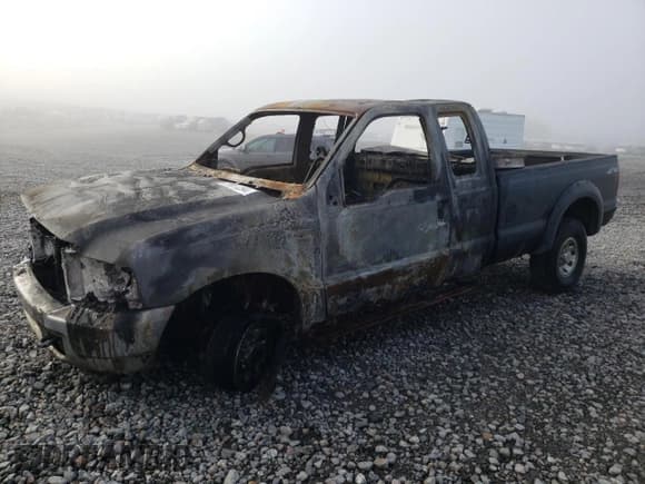 ✅ 2002 Ford F-350 XL • VIN: 1FTSX31F42ED56062 • Lot: 79251294. Wystawiony na Copart z przebiegiem Nie podano. Bezpłatny archiwum sprzedaży aukcyjnych z USA i szczegółowy raport historii pojazdu na DreamBid. Zdjęcie 1.