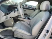 ✅ 2023 Genesis GV60 Advanced • VIN: KMUKCDTC6PU014062 • Lot: 81471935. Wystawiony na Copart z przebiegiem 25 167 mil. Bezpłatny archiwum sprzedaży aukcyjnych z USA i szczegółowy raport historii pojazdu na DreamBid. Zdjęcie 7.