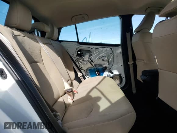 ✅ 2019 Toyota Prius LE • VIN: JTDKARFU7K3099194 • Lot: 92530265. Listed on Copart with 85,124 mi. Free auction sales archive from the USA and detailed vehicle history report at DreamBid. Image 10.