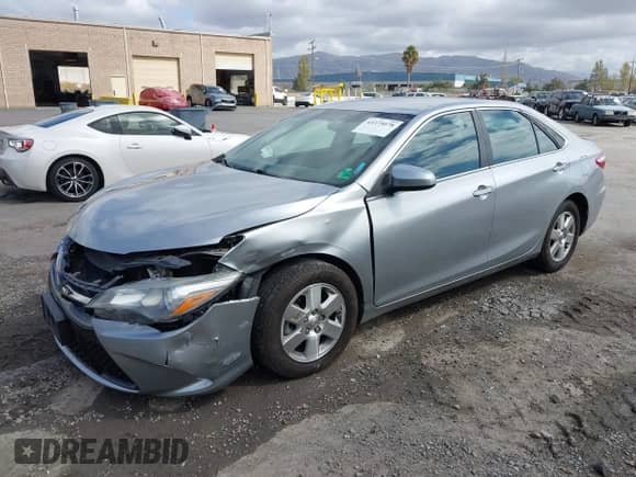 2016 Toyota Camry SE with VIN 4T1BF1FK5GU136659, listed as a IAAI auction lot 43375078 with 140,309 mi miles and . Bid and sale history available at DreamBid. Image 17.