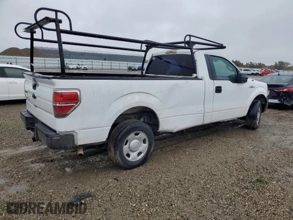 ✅ 2009 Ford F-150 XL • VIN: 1FTRF12W19KB80460 • Лот: 90745175. Опубликован ранее на Copart с пробегом 304 731 миль. Бесплатный доступ к архиву аукционных продаж из США и подробный отчёт об истории автомобиля на DreamBid. Изображение 3.