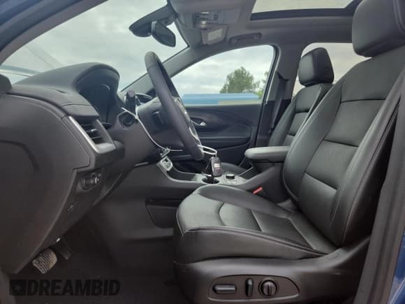 ✅ 2024 GMC Terrain SLT • VIN: 3GKALPEG5RL270081 • Лот: 58701885. Опубликован ранее на Copart с пробегом 8 865 миль. Бесплатный доступ к архиву аукционных продаж из США и подробный отчёт об истории автомобиля на DreamBid. Изображение 7.