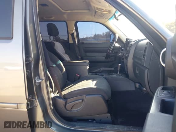 ✅ 2011 Dodge Nitro Heat • VIN: 1D4PU4GK0BW605964 • Lot: 43522651. Listed on IAAI with 153,648 mi. Free auction sales archive from the USA and detailed vehicle history report at DreamBid. Image 5.