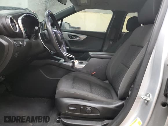 ✅ 2020 Chevrolet Blazer LT • VIN: 3GNKBCR45LS717539 • Lot: 86151235. Listed on Copart with 59,357 mi. Free auction sales archive from the USA and detailed vehicle history report at DreamBid. Image 7.