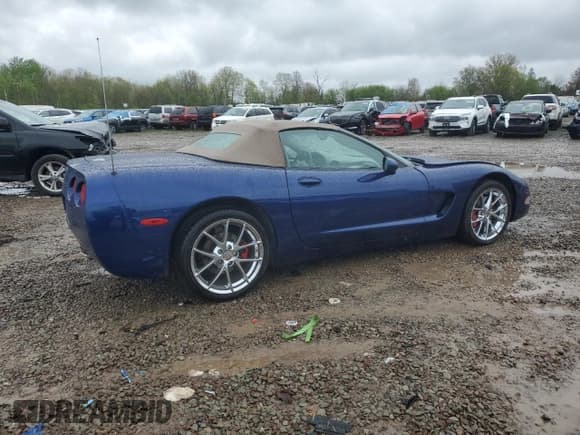 ✅ 2004 Chevrolet Corvette • VIN: 1G1YY32G445115760 • Лот: 56300385. Опубликован ранее на Copart с пробегом 47 434 миль. Бесплатный доступ к архиву аукционных продаж из США и подробный отчёт об истории автомобиля на DreamBid. Изображение 3.