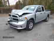2017 Ram 1500 Express z VIN 1C6RR7FT3HS691054, wystawiony jako IAAI lot #43492242 z przebiegiem 109 532 mil mil oraz . Historia ofert i sprzedaży dostępna na DreamBid. Obrazek 2.
