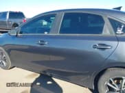 ✅ 2022 Kia Forte LXS • VIN: 3KPF24AD1NE485275 • Lot: 43486247. Wystawiony na IAAI z przebiegiem 37 690 mil. Bezpłatny archiwum sprzedaży aukcyjnych z USA i szczegółowy raport historii pojazdu na DreamBid. Zdjęcie 14.