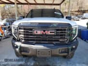 ✅ 2025 GMC Sierra 1500 AT4X • VIN: 3GTUUFE86SG134730 • Лот: 46269695. Опубликован ранее на Copart с пробегом 2 282 миль. Бесплатный доступ к архиву аукционных продаж из США и подробный отчёт об истории автомобиля на DreamBid. Изображение 5.