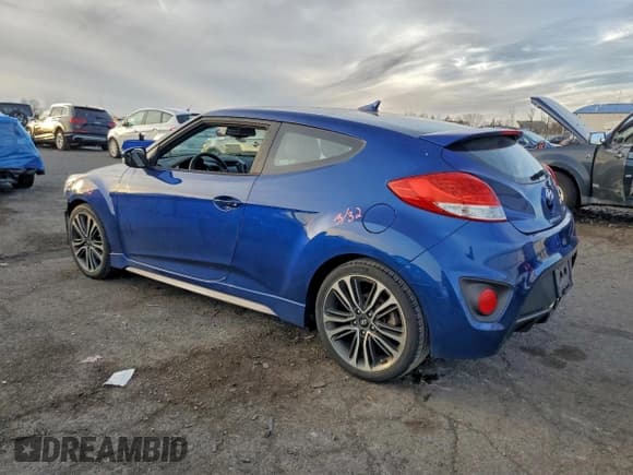 ✅ 2016 Hyundai Veloster Turbo Rally Edition • VIN: KMHTC6AE6GU261049 • Лот: 94185525. Опубликован ранее на Copart с пробегом 93 665 миль. Бесплатный доступ к архиву аукционных продаж из США и подробный отчёт об истории автомобиля на DreamBid. Изображение 2.