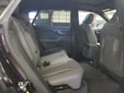 ✅ 2019 Audi Q8 Premium • VIN: WA1AVAF17KD024636 • Лот: 87064745. Опубликован ранее на Copart с пробегом 99 061 миль. Бесплатный доступ к архиву аукционных продаж из США и подробный отчёт об истории автомобиля на DreamBid. Изображение 11.