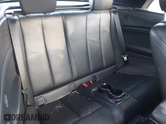 ✅ 2016 BMW 2 Series 228i xDrive • VIN: WBA1L9C56GV324278 • Lot: 41414710. Wystawiony na IAAI z przebiegiem 101 785 mil. Bezpłatny archiwum sprzedaży aukcyjnych z USA i szczegółowy raport historii pojazdu na DreamBid. Zdjęcie 8.