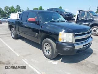 ✅ 2010 Chevrolet Silverado 1500 LT • VIN: 1GCSCSEA4AZ295520 • Lot: 42412023. Listed on IAAI with 260,453 mi. Free auction sales archive from the USA and detailed vehicle history report at DreamBid. Image 1.