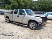 ✅ 2004 Chevrolet Silverado 1500 LS • VIN: 2GCEC19V941138194 • Lot: 67627705. Wystawiony na Copart z przebiegiem 156 592 mil. Bezpłatny archiwum sprzedaży aukcyjnych z USA i szczegółowy raport historii pojazdu na DreamBid. Zdjęcie 4.
