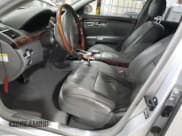 ✅ 2007 Mercedes-Benz S 550 • VIN: WDDNG86X77A104743 • Lot: 91528185. Wystawiony na Copart z przebiegiem 136 821 mil. Bezpłatny archiwum sprzedaży aukcyjnych z USA i szczegółowy raport historii pojazdu na DreamBid. Zdjęcie 7.
