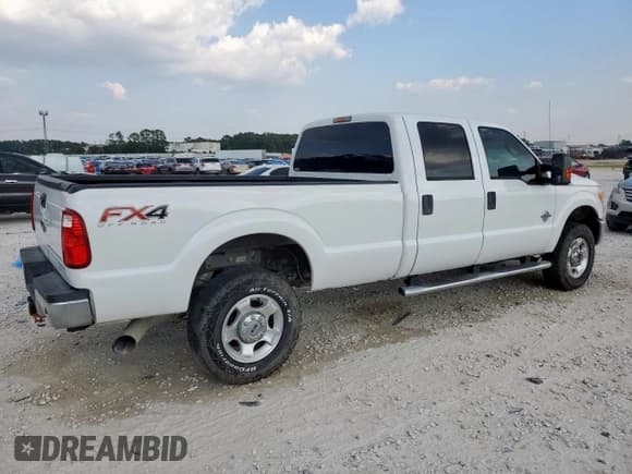 ✅ 2015 Ford F-350 Platinum • VIN: 1FT8W3BT4FEC78048 • Lot: 80737035. Wystawiony na Copart z przebiegiem Nie podano. Bezpłatny archiwum sprzedaży aukcyjnych z USA i szczegółowy raport historii pojazdu na DreamBid. Zdjęcie 3.