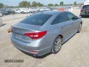 ✅ 2016 Hyundai Sonata Sport • VIN: 5NPE34AFXGH341281 • Лот: 43213573. Опубликован ранее на IAAI с пробегом 135 452 миль. Бесплатный доступ к архиву аукционных продаж из США и подробный отчёт об истории автомобиля на DreamBid. Изображение 4.