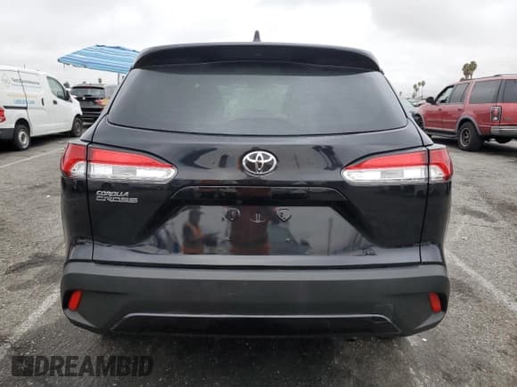 ✅ 2024 Toyota Corolla Cross L • VIN: 7MUAAAAG3RV103819 • Lot: 84426285. Wystawiony na Copart z przebiegiem 13 653 mil. Bezpłatny archiwum sprzedaży aukcyjnych z USA i szczegółowy raport historii pojazdu na DreamBid. Zdjęcie 6.