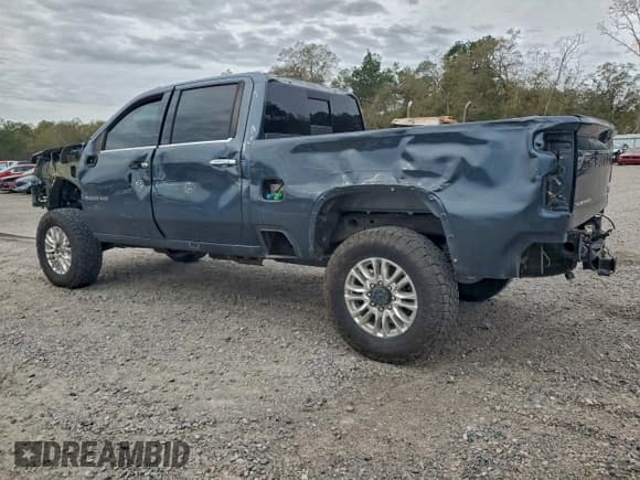 ✅ 2020 Chevrolet Silverado 2500HD High Country • VIN: 1GC4YREY8LF189589 • Лот: 91419655. Опубликован ранее на Copart с пробегом 144 850 миль. Бесплатный доступ к архиву аукционных продаж из США и подробный отчёт об истории автомобиля на DreamBid. Изображение 2.