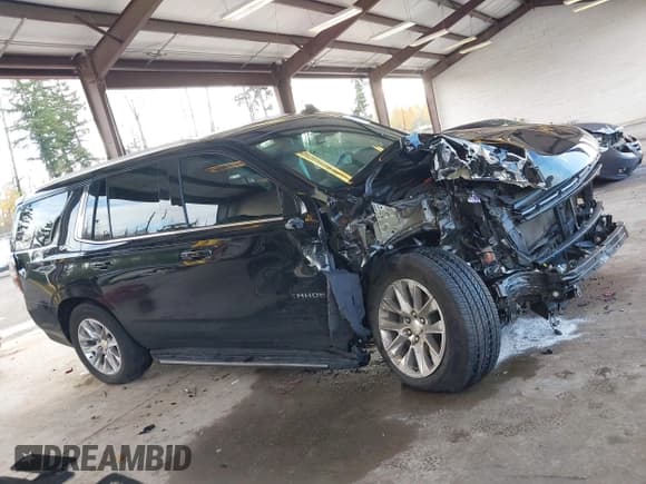 ✅ 2023 Chevrolet Tahoe Premier • VIN: 1GNSKSKD8PR104943 • Lot: 43634346. Wystawiony na IAAI z przebiegiem 56 579 mil. Bezpłatny archiwum sprzedaży aukcyjnych z USA i szczegółowy raport historii pojazdu na DreamBid. Zdjęcie 14.