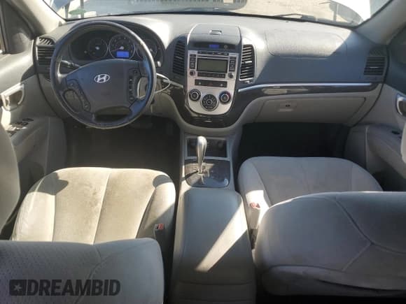 ✅ 2009 Hyundai Santa Fe Limited • VIN: 5NMSH73E39H276266 • Лот: 91876715. Опубликован ранее на Copart с пробегом 207 853 миль. Бесплатный доступ к архиву аукционных продаж из США и подробный отчёт об истории автомобиля на DreamBid. Изображение 8.