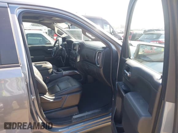 ✅ 2019 Chevrolet Silverado 1500 LT Trail Boss • VIN: 1GCPYFED3KZ308381 • Lot: 43585744. Listed on IAAI with 165,215 mi. Free auction sales archive from the USA and detailed vehicle history report at DreamBid. Image 5.