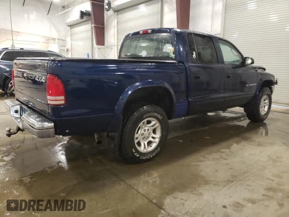 ✅ 2002 Dodge Dakota SLT • VIN: 1B7HG48N12S653207 • Lot: 86149264. Wystawiony na Copart z przebiegiem 215 021 mil. Bezpłatny archiwum sprzedaży aukcyjnych z USA i szczegółowy raport historii pojazdu na DreamBid. Zdjęcie 3.